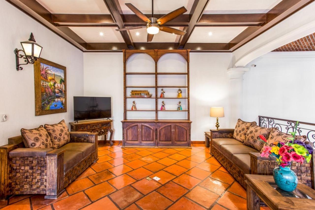 Caroline Bella Bed & Breakfast Ахихик Экстерьер фото