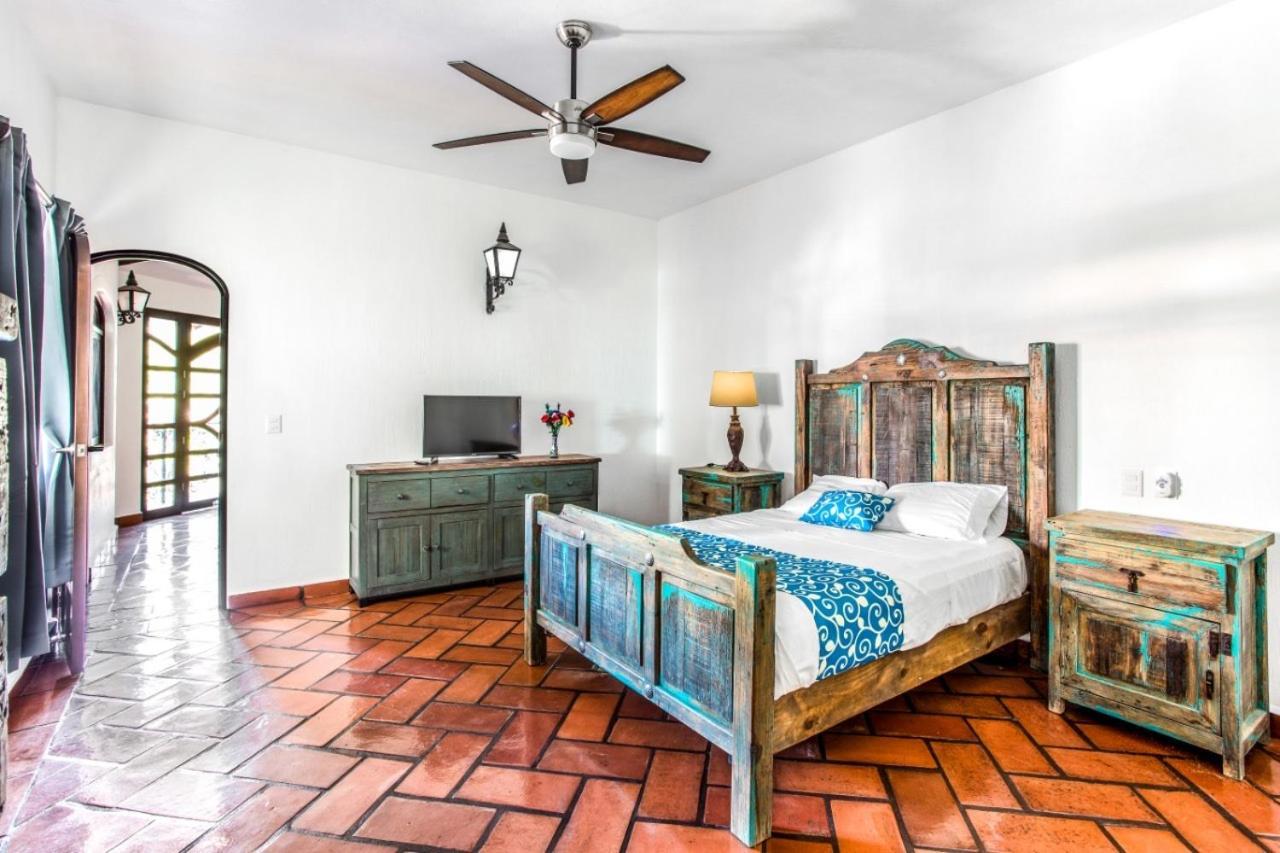 Caroline Bella Bed & Breakfast Ахихик Экстерьер фото