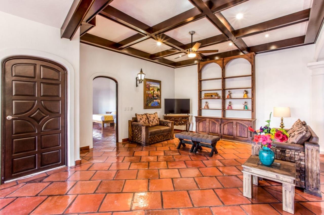Caroline Bella Bed & Breakfast Ахихик Экстерьер фото